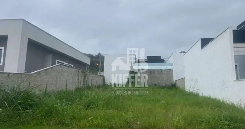 Terreno à venda no condomínio vitória dos anjos residencial clube, pindobas, maricá