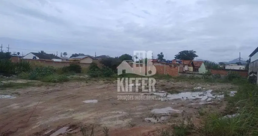 Terreno à venda na Rua Hélio Guapyassu de Sá, 23, Jardim Atlântico Central (Itaipuaçu), Maricá