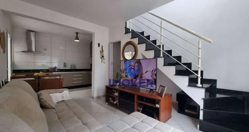 Sobrado em poá/sp, bairro calmon viana; 2 suítes; 1 vaga; estação à pé