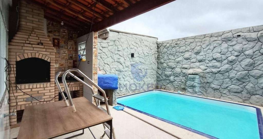 Sobrado com 2 dormitorios; piscina, 2 vagas, Suzano/SP