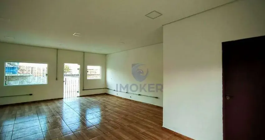 Sobrado no jardim imperador, suzano/sp; 2 quartos; salão amplo na parte superior.