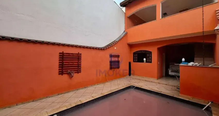 Sobrado fora de condomínio; 3 dormitórios (1 suíte); 2 vagas; no bairro calmon viana, poá/sp.