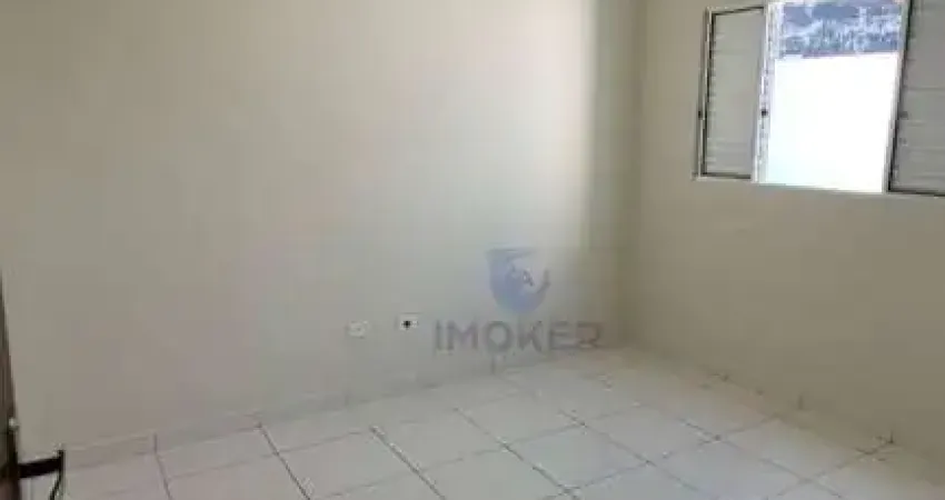Apartamento no Centro de Suzano/SP; 1 dormitório; sala e cozinha integradas; 1 banheiro; 1 vaga de garagem; varanda; a 650 m da estação CPTM.