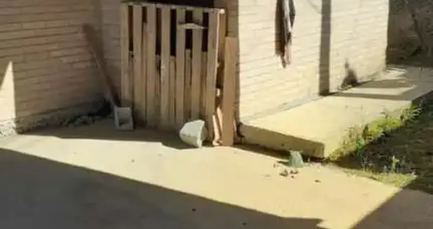 Casa para Venda em Biritiba-Mirim, Cruz das Almas, 2 dormitórios, 1 suíte, 2 banheiros, 2 vagas