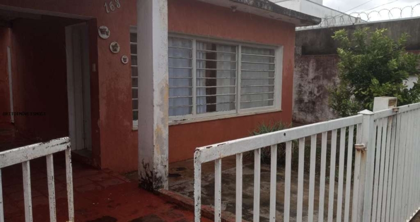 Casa para Venda em Mogi das Cruzes, Vila Rubens, 3 dormitórios, 1 suíte, 3 banheiros, 2 vagas