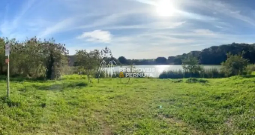 Terreno de esquina 3.000 m2  aproximado | condomínio semi fechado | lago para pesca  em Salto de Pirapora - SP