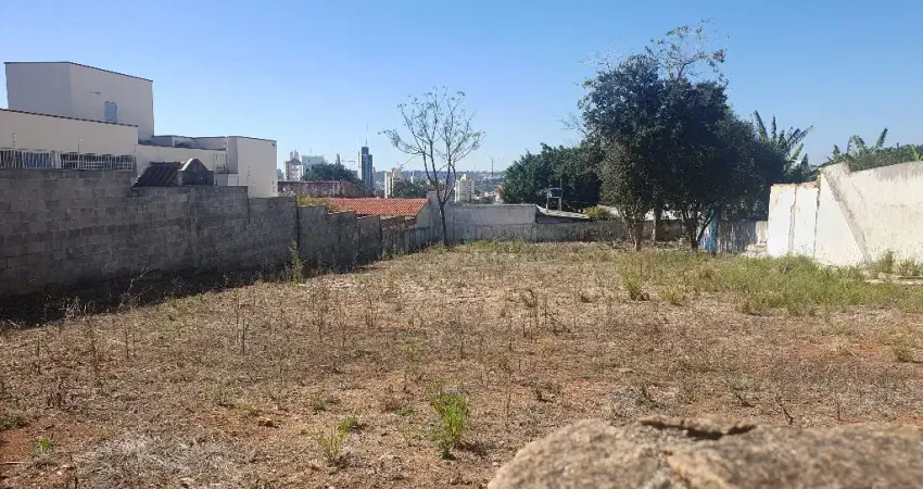 Excelente terreno, comercial topografia plana, com projeto já aprovado.