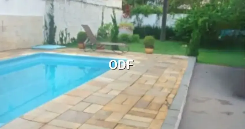 Mini Chácara com Ótima residência, 680 metros de terreno, no Bairro da  Colônia (Jardim Itália).