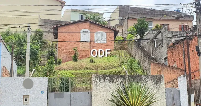 Ótimo terreno comercial, com casa e projetado 1 salão comercial de 120 metros