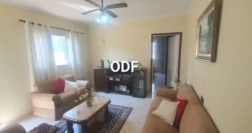 Ótima casa 3 dorm, 1 vagas, quintal, edicula, ao lado da av. 9 de julho.