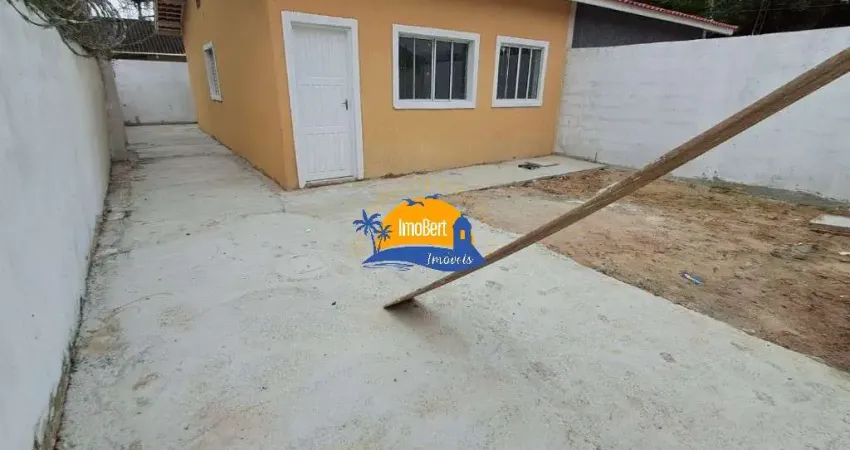 Imperdível oportunidade! Casa à venda em Bertioga-SP, Vista Linda: 3 quartos, 1 suíte, 1 sala, 2 banheiros, 2 vagas, 61,92m².