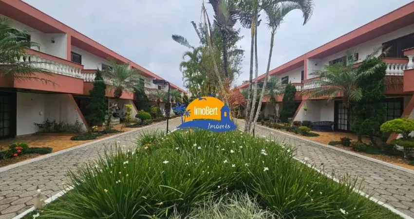 Residência de Condomínio à Venda em Jardim Indaia, Bertioga-SP: 4 Quartos, 1 Suíte, 2 Salas, 4 Banheiros, 3 Vagas, 230m².