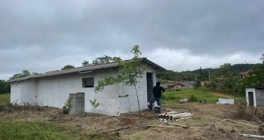 1m chácara a venda roça nno interior em cotia sp, bem localizado