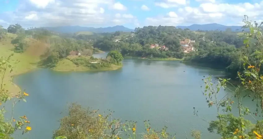 HE Chácaras na planta! Visão para a represa! Venha negociar!