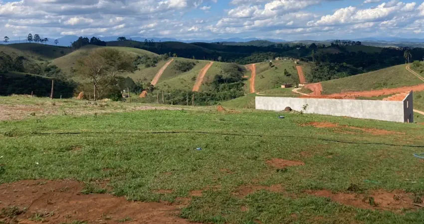 He 1000m² para você e sua família desfrutar o melhor lazer! facilitamos!