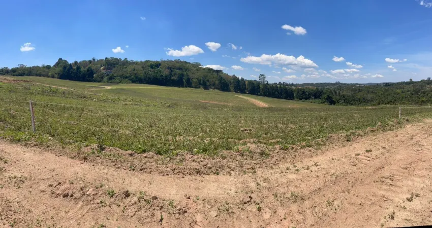 L1- paz e tranquilidade venha para cotia! viver em meio a natureza.