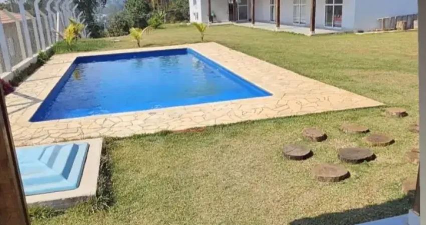 Chácara / sítio com 3 quartos à venda na Rua Antonio Carlos Pires, 156, Recreio Topázio (Caucaia do Alto), Cotia