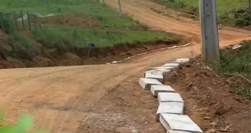 Viva cercado pela natureza! terreno pronto em igaratá, seu refúgio perfeito