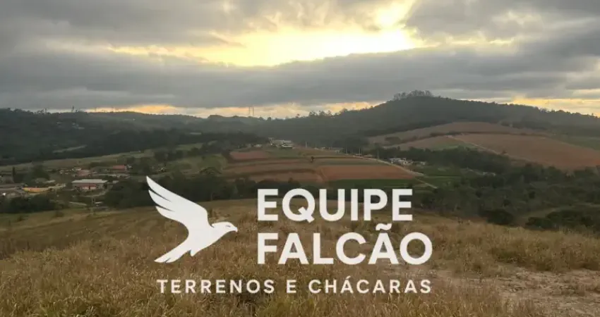 Lotes em cotia com preço especial e compra sem comprovar renda.