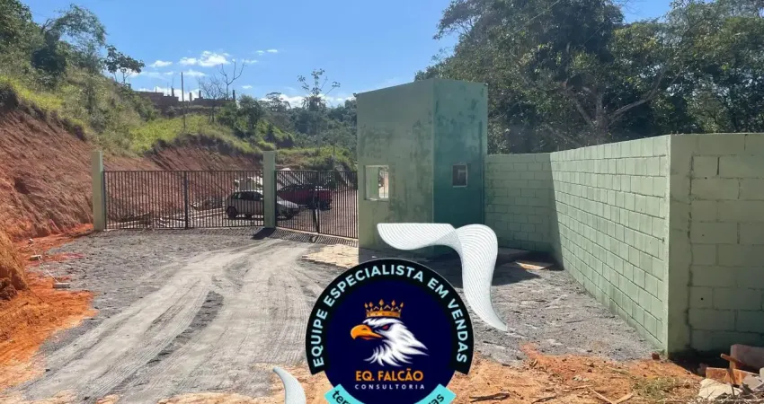 Terrenos amplos e prontos para construir em região valorizada