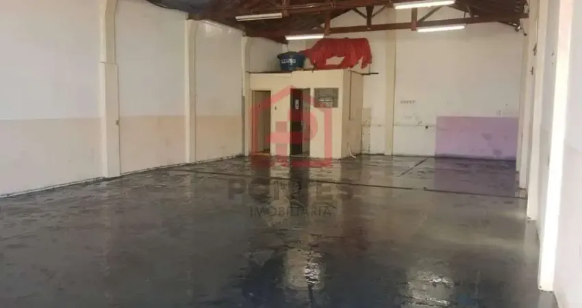 Barracão / Galpão / Depósito à venda na Vila Nossa Senhora de Fátima, Botucatu 