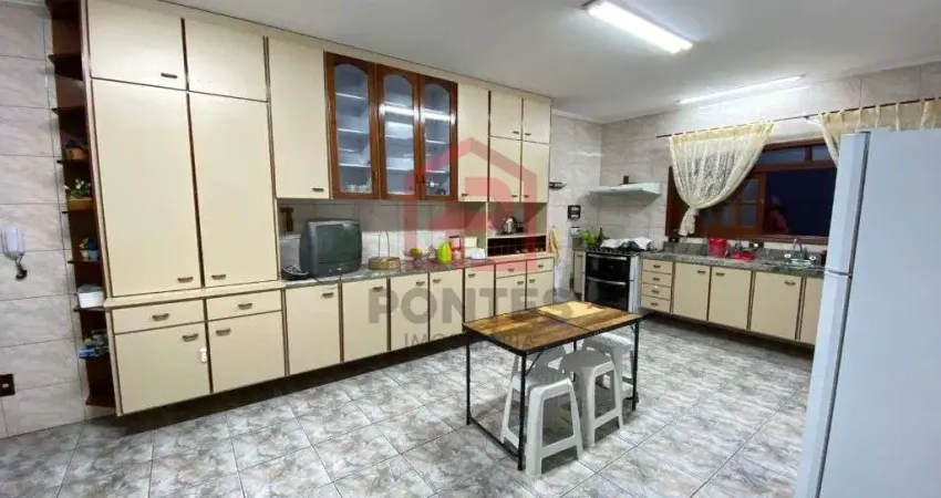 Sala comercial com 3 salas para alugar no Jardim Paraíso, Botucatu 