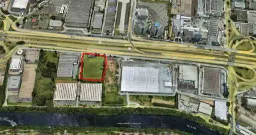 Area plana no Centro Empresarial Alphaville, com 10.346,40² (comercial/Empr