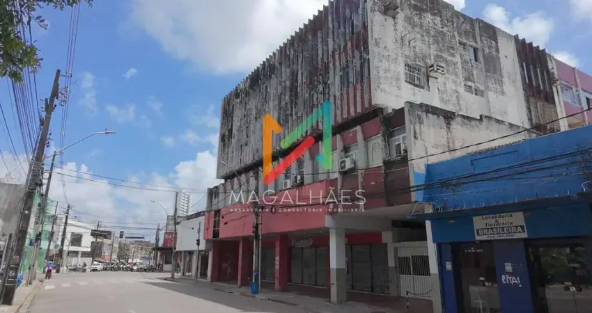 Alugo ponto comercial de grande porte na av. João de barros – encruzilhada