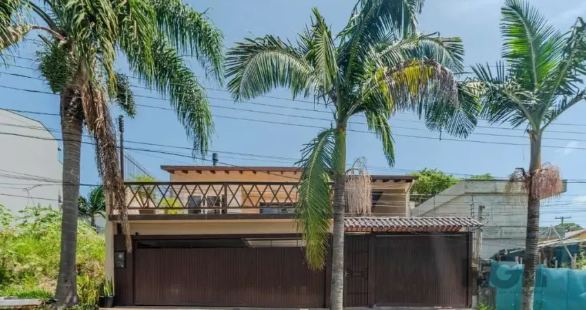 Excelente casa a venda no bairro Ipanema, 3 dormitórios com suíte e 8 vagas de garagem!