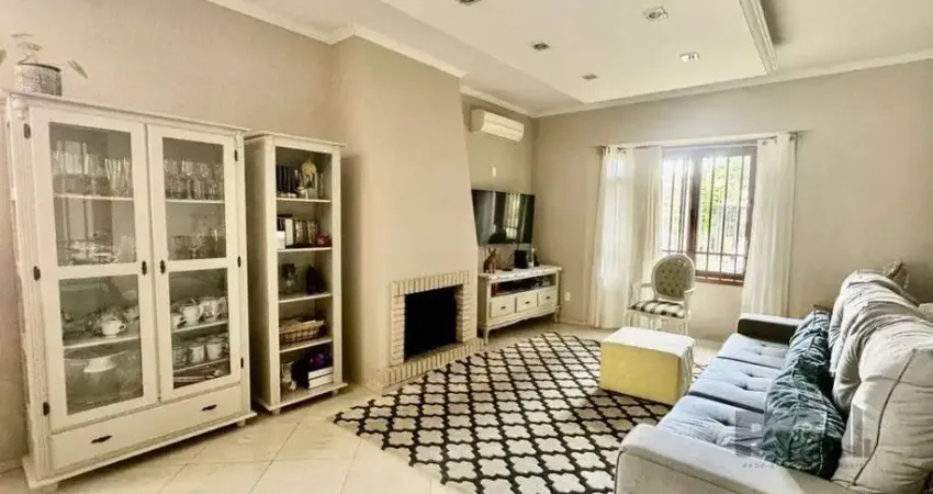 Casa com 3 quartos à venda na Rua Balthazar Hahn, --, Ipanema, Porto Alegre