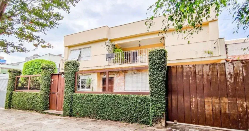Casa com 3 quartos à venda na Rua São Francisco, --, Santana, Porto Alegre