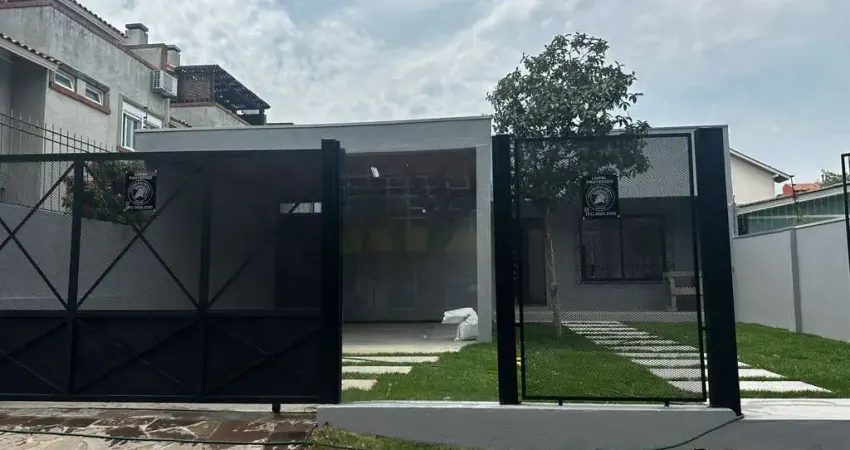 Casa com 3 quartos à venda na Rua Doutor Pereira Neto, --, Tristeza, Porto Alegre