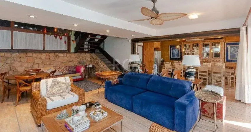 Casa com 6 quartos à venda na Alameda Afonso Celso, --, Boa Vista, Porto Alegre