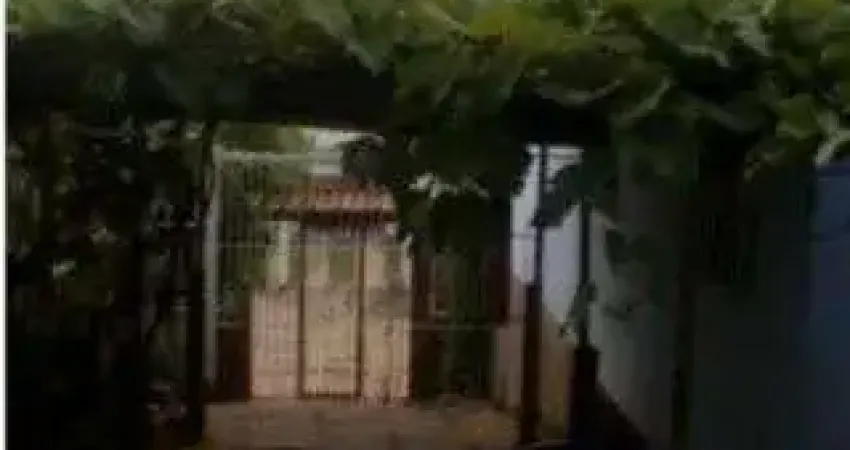 Casa para Venda - 150m², 2 dormitórios, 1 vaga - Nonoai