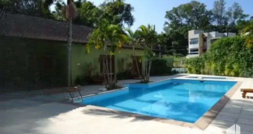 Casa em condomínio fechado com 4 quartos à venda na Rua Tocantins, --, Lomba do Pinheiro, Porto Alegre