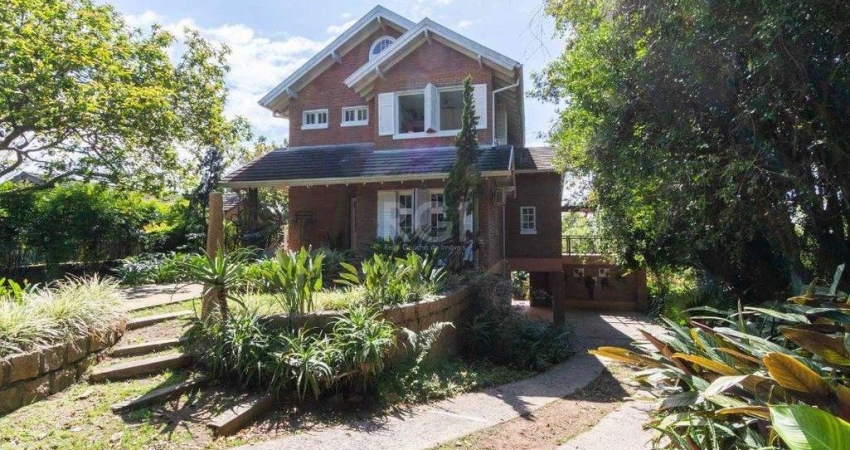 Casa para Venda - 352.19m², 4 dormitórios, sendo 1 suites, 4 vagas - Belém Novo