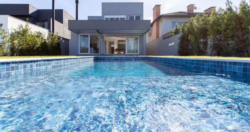 Casa em condomínio fechado com 4 quartos à venda na Avenida Juca Batista, --, Belém Novo, Porto Alegre