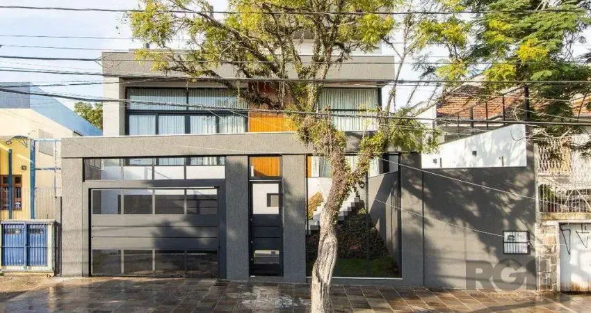 Casa com 3 quartos à venda na Rua Nunes, --, Medianeira, Porto Alegre