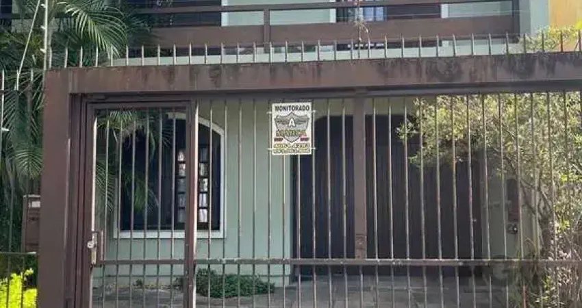Casa com 5 quartos à venda na Rua Menezes Paredes, --, Nonoai, Porto Alegre