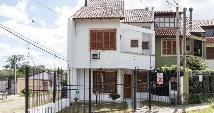 Casa com 3 quartos à venda na Rua Mário Assumpção, --, Serraria, Porto Alegre