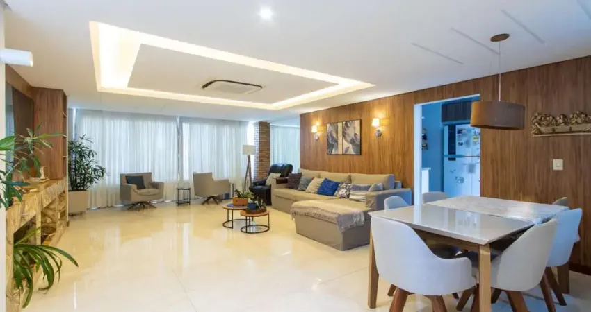 Casa em condomínio fechado com 4 quartos à venda na Rua Alcebíades Antônio dos Santos, --, Nonoai, Porto Alegre