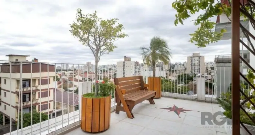 Cobertura com 3 dorms, 2 vagas e amplo terraço no Partenon