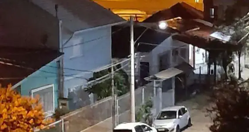 Casa 4 dormitórios, 1 vaga - Partenon, Porto Alegre RS
