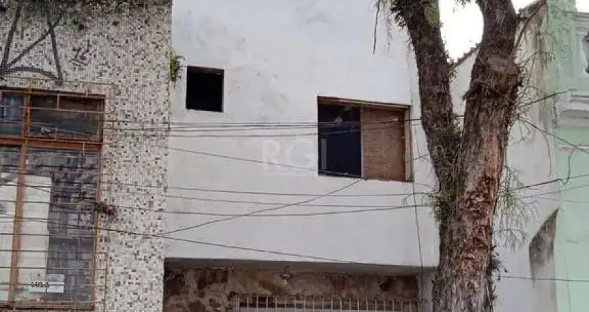 Casa para Venda - 240m², 3 dormitórios, sendo 3 suites, 1 vaga - Centro Histórico, Porto Alegre
