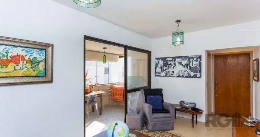 Apartamento 2 dormitórios, 2 banheiros, 1 vaga de garagem no Bairro Independência