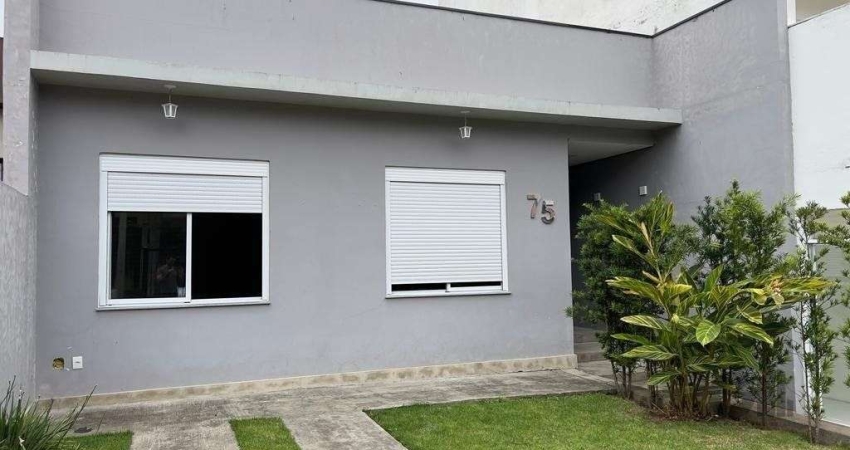 Casa com 2 quartos à venda na Rua Sargento Bruno Feldmann, --, Guarujá, Porto Alegre