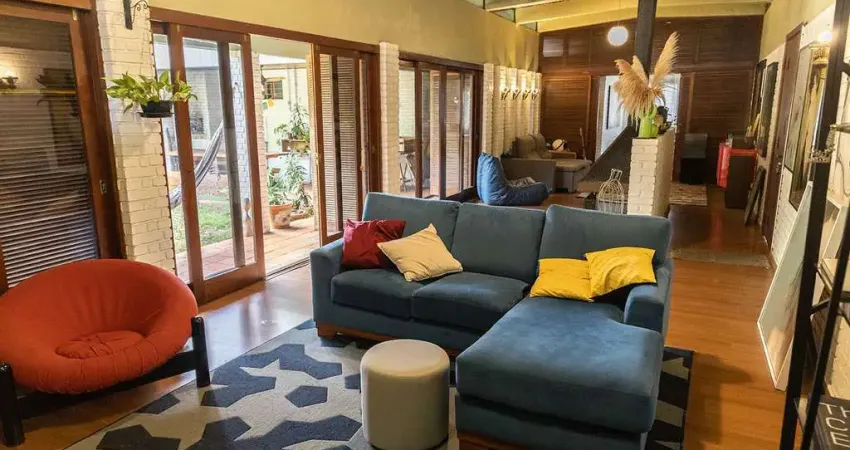 Casa com 3 quartos à venda na Rua Capão da Canoa, --, Ipanema, Porto Alegre