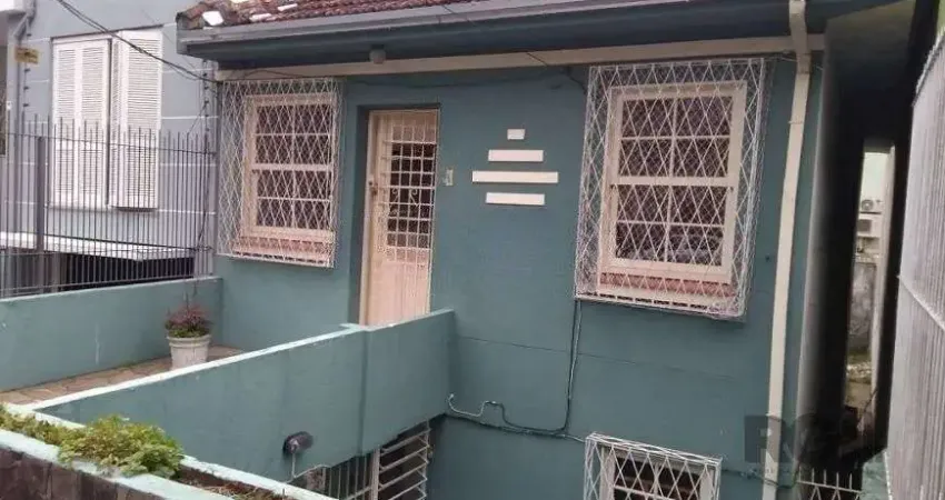 Casa com 4 quartos à venda na Avenida Caçapava, --, Petrópolis, Porto Alegre