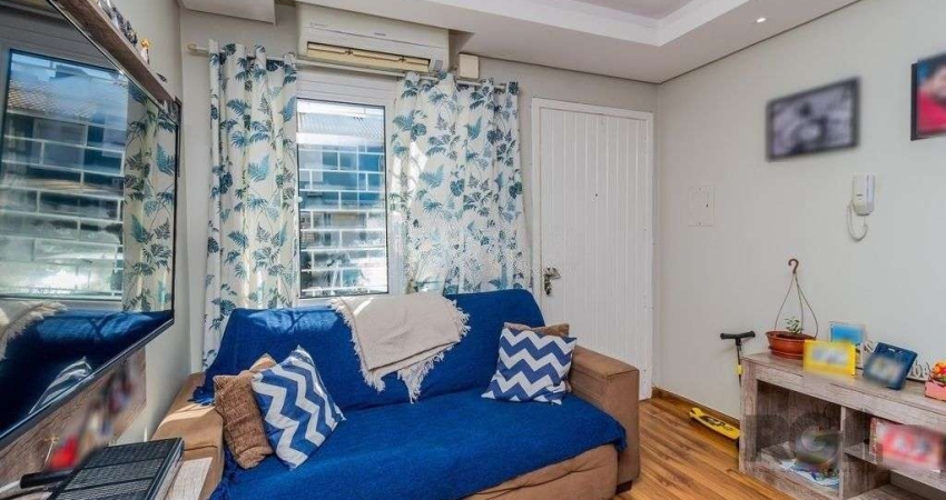 Casa em condomínio com 79m² - 2 dormitórios, 1 suíte, 1 vaga no bairro Morro Santana