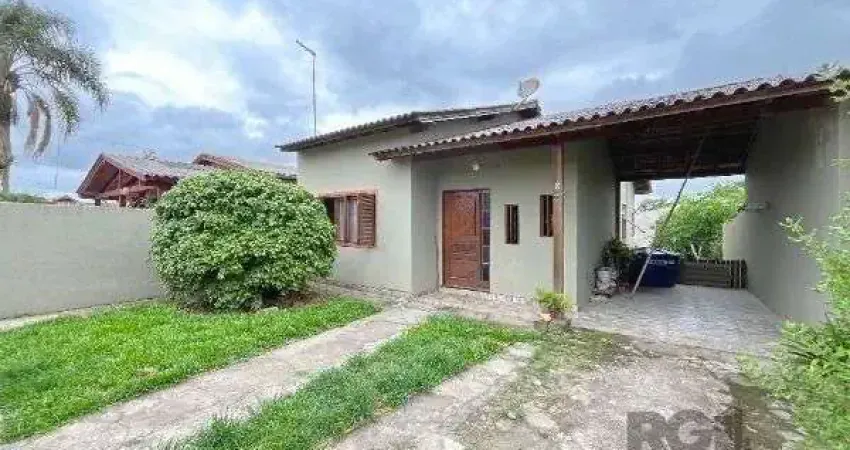 Casa em Porto Alegre, no bairro Lageado, com 3 dormitório(s), e 3 banheiros, à venda.